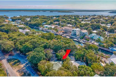 33 Blue Runner Street, Key Largo, FL 33037 - Photo 1