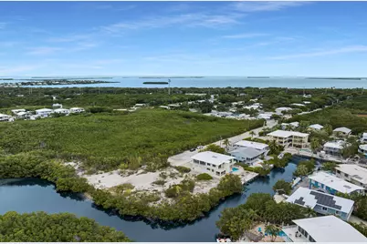 85 Ocean Shores Drive, Key Largo, FL 33037 - Photo 13