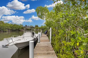 754 Michael Dr, Key Largo, FL 33037 - Photo 1