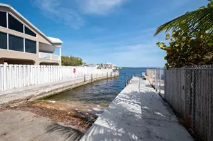 118 1st St, Key Largo, FL 33037 - Photo 25
