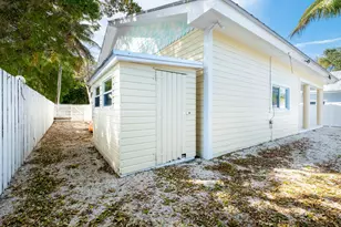 118 1st St, Key Largo, FL 33037 - Photo 21