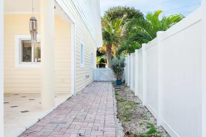 118 First Street, Key Largo, FL 33037 - Photo 19