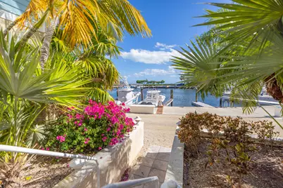 97501 Overseas Highway #116 & 40' Boat Slip, Key Largo, FL 33037 - Photo 3