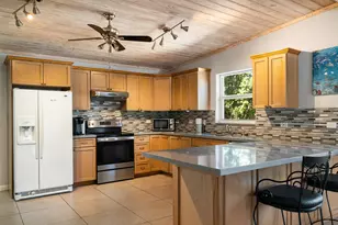 148 Sunrise Dr, Tavernier, FL 33070 - Photo 5