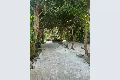 112 S Rolling Hill Road, Tavernier, FL 33070 - Photo 35