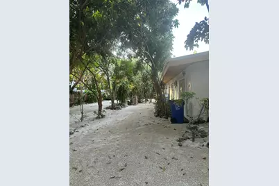 112 S Rolling Hill Road, Tavernier, FL 33070 - Photo 17