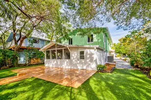 184 Pearl Ave, Tavernier, FL 33070 - Photo 1