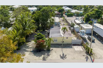 271 Ryan Avenue, Key Largo, FL 33037 - Photo 13