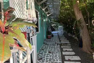 56 Buttonwood Dr, Key Largo, FL 33037 - Photo 3