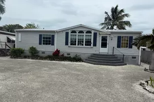 220 Taylor Dr, Key Largo, FL 33037 - Photo 1