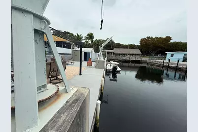 220 Taylor Drive, Key Largo, FL 33037 - Photo 5