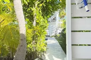 139 Gardenia St, Tavernier, FL 33070 - Photo 9