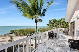 100 Point Pleasant Dr, Key Largo, FL 33037 - Photo 11