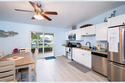 410 10th Street, Key Colony Beach, FL 33051 - Photo 7