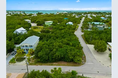 143 S Indies Drive, Duck Key, FL 33050 - Photo 13