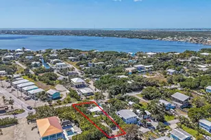 30950 Witters Ln, Big Pine, FL 33043 - Photo 25