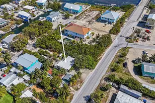 30950 Witters Ln, Big Pine, FL 33043 - Photo 37