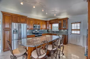 131 Harbor Dr, Tavernier, FL 33070 - Photo 21