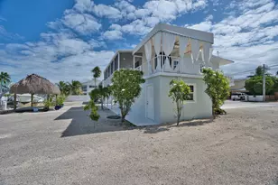 131 Harbor Dr, Tavernier, FL 33070 - Photo 5