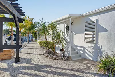 1127 Gulfstream Lane, Key Largo, FL 33037 - Photo 3
