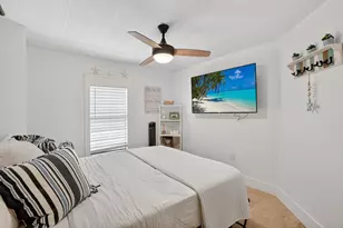 1127 Gulfstream Ln, Key Largo, FL 33037 - Photo 13