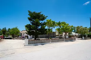 214 Pueblo St, Tavernier, FL 33070 - Photo 11