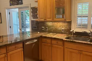 42 Transylvania Ave, Key Largo, FL 33037 - Photo 11