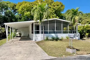 914 S Emerald Dr, Key Largo, FL 33037 - Photo 1