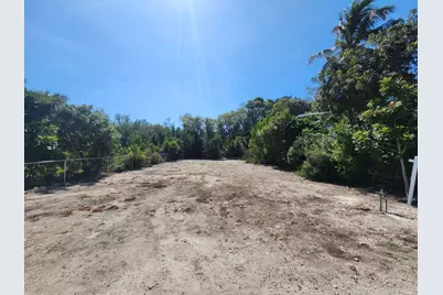 338 Sound Drive, Key Largo, FL 33037 - Photo 1