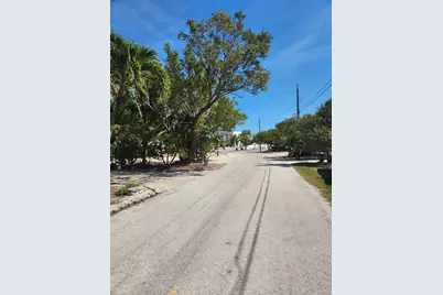 338 Sound Drive, Key Largo, FL 33037 - Photo 7