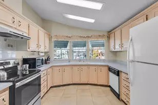 213 Buttonwood Ave, Key Largo, FL 33037 - Photo 13