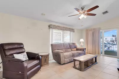 213 Buttonwood Avenue, Key Largo, FL 33037 - Photo 5