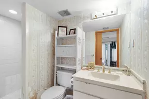 80450 Overseas Hwy #Apt 106, Islamorada, FL 33036 - Photo 23