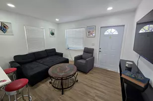 37 Orange Dr, Key Largo, FL 33037 - Photo 3