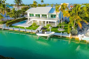 224 W Seaview Cir, Duck, FL 33050 - Photo 13