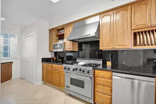 101 Gulfview Dr #116D & 30' Boat Slip, Islamorada, FL 33036 - Photo 11