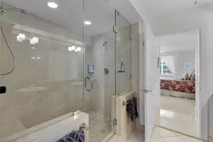 101 Gulfview Dr #116D & 30' Boat Slip, Islamorada, FL 33036 - Photo 7