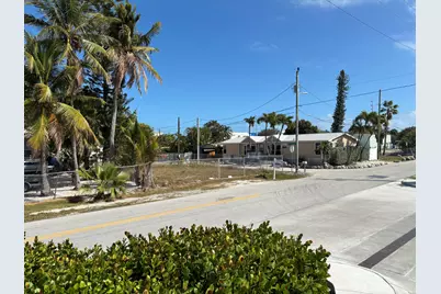 319 Tuskegee Street, Marathon, FL 33050 - Photo 5