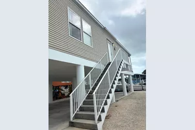 210 W 2nd Court, Key Largo, FL 33037 - Photo 1