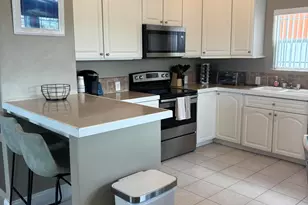 210 W 2nd Ct, Key Largo, FL 33037 - Photo 5