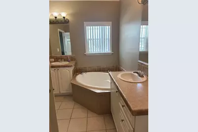 210 W 2nd Court, Key Largo, FL 33037 - Photo 11