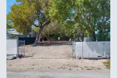 245 Cuba Road, Tavernier, FL 33070 - Photo 3