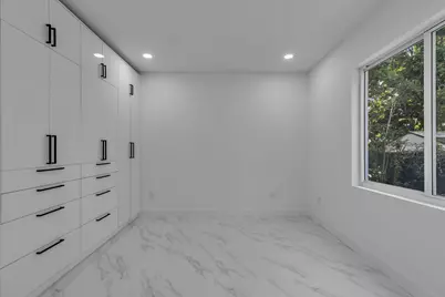 46 Transylvania Avenue, Key Largo, FL 33037 - Photo 13