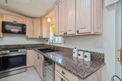 133 E Silver Palm Avenue, Tavernier, FL 33070 - Photo 13