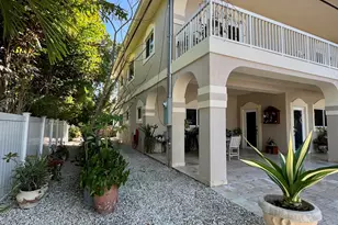 27 Abaco Rd, Key Largo, FL 33037 - Photo 3