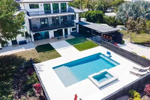 55 Ocean Front Dr, Key Largo, FL 33037 - Photo 51