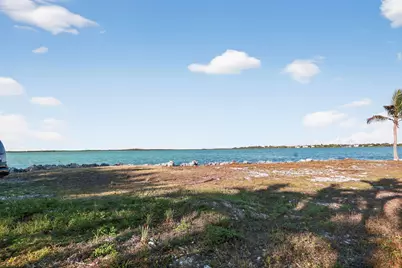 6 Palmetto Drive, Big Coppitt, FL 33040 - Photo 13