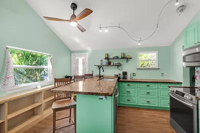 14 Bonita Avenue, Key Largo, FL 33037 - Photo 5