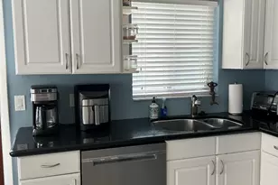 200 Plantation Dr, Tavernier, FL 33070 - Photo 9