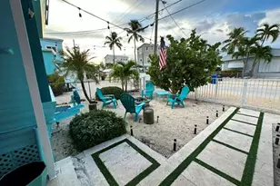 72 Avenue C, Key Largo, FL 33037 - Photo 3